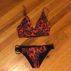 L space X-small bikini set